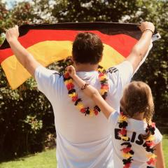 Weltmeister Fanschmuck aus Leder für Damen Herren und Kinder
