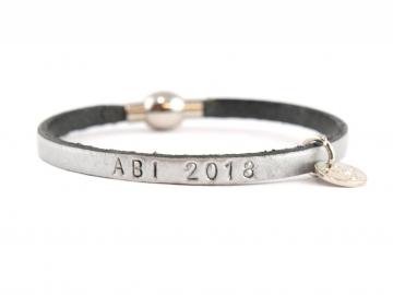Geschenkidee zum Abi Lederarmband Paula mit Gravur