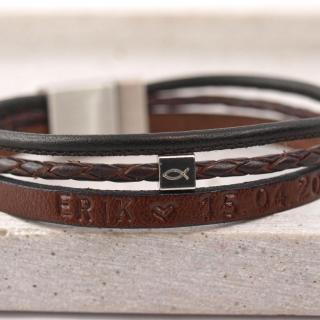 Lederarmband mit Fisch Gravur auf Wuerfel und Wunschtext Kommunionsgeschenk Konfirmationsgeschenk