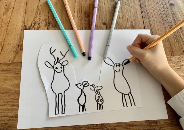 Bambifamilie Kinderzeichnung als Gravur vom Bild zum Geschenk