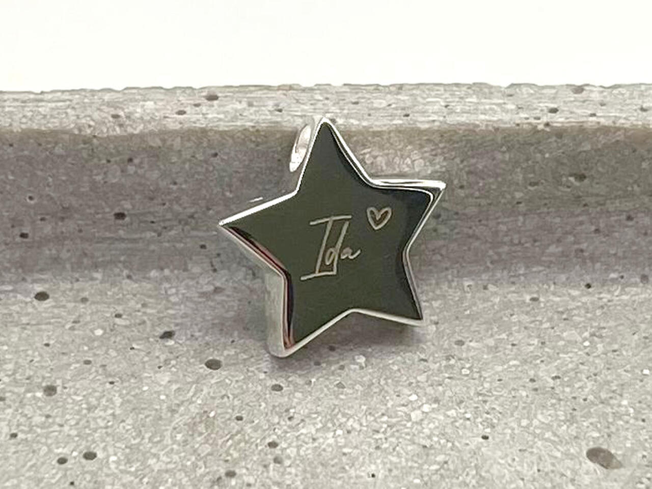 Sternanhänger aus massivem Silber, Silberanhänger Stern mit individueller Gravur