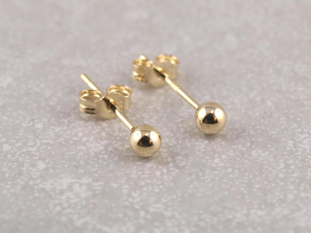 Echt goldener Kugelohrring aus 333er Gold mit 3 mm Durchmesser