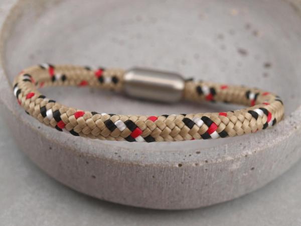 Segeltau Armband mit Gravur Option Geschenkidee fuer Mann beige