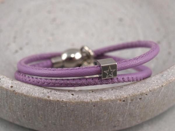 Lederarmband Nappaleder Ella mit Gravur-Wuerfel viele Farben