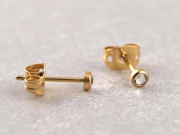 Titanohrstecker hypoallergen flacher Kristall gold 2