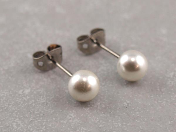 Titan Set, Ohrstecker mit Gewinde mit zwei Perlen