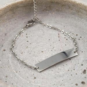 Armband mit Schild, groessenverstellbar, hypoallergenm gravierbar, Geschenkidee