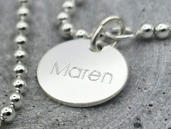 Gravur Anhänger Silber mit individuellem Wunschtext