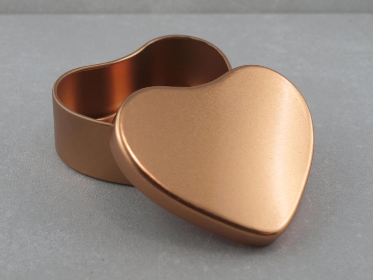 Stuelpdose Herz in rosegold mit Gravur Option als romantische Geschenkverpackung