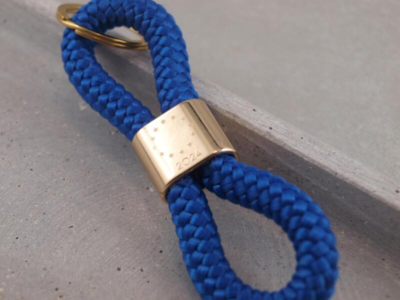 Segeltau Schluesselanhänger Segeltau mit Gravur Europa Fußball EM als personalisierter Werbeartikel