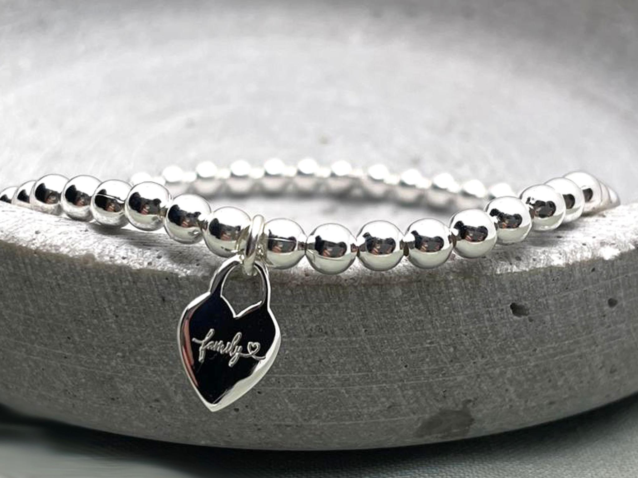 Silber-Armband mit kleinem Herzanhänger | Schöniglich | Silberarmbänder