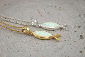 Echt Silber Ohrstecker, Geschenk Konfirmation, Geschenk Kommunion, Kettenanhänger Fisch mit opal Silber und Gold