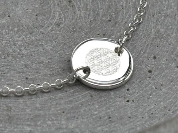 Armband mit Gravurplättchen Silber Gravur Lebensblume