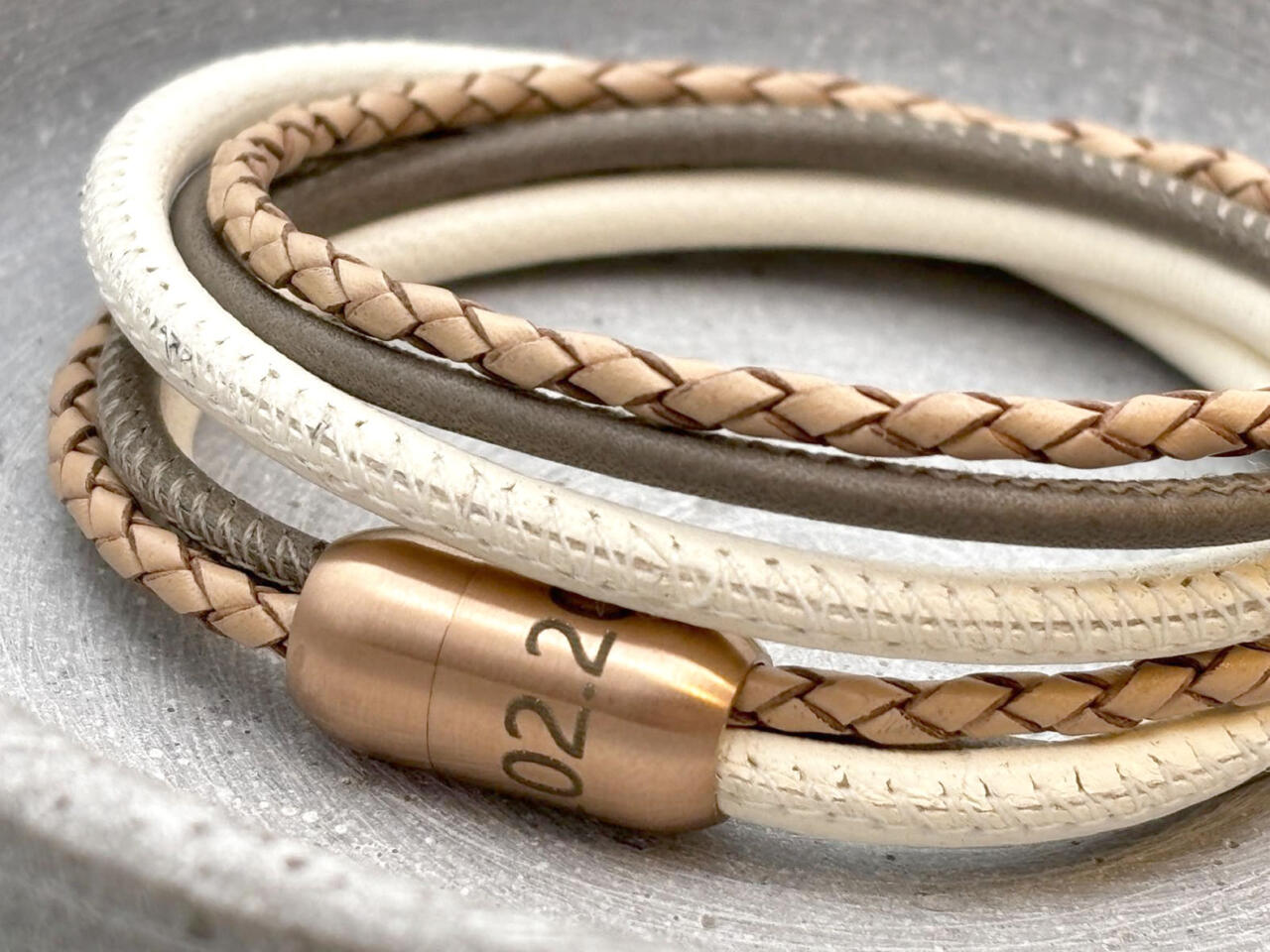 Lederarmband Damen mit Gravur, zweifaches Lederband für Damen mit Gravur, rosegold