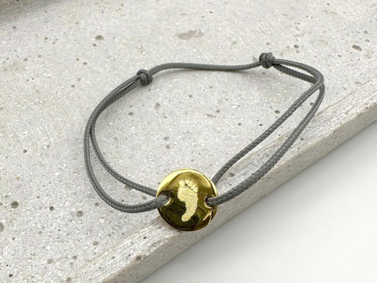 Schiebearmband, größenverstellbar, Gravurplättchen, Gravuranhänger Armband, Segeltauarmband Gold