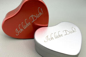 Valentinstagsdose, Geschenk zu Valentinstag, Ich liebe dich Dose, Partnerdose Geschenk Herzdose