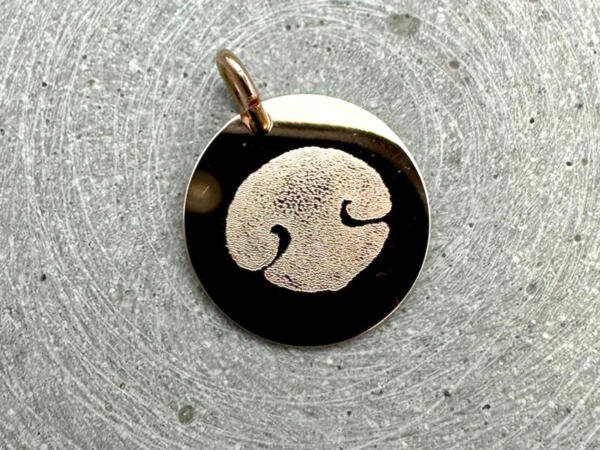 Hundenase Gravur, Anhänger mit Nase Hund, Tierfreund Schmuck