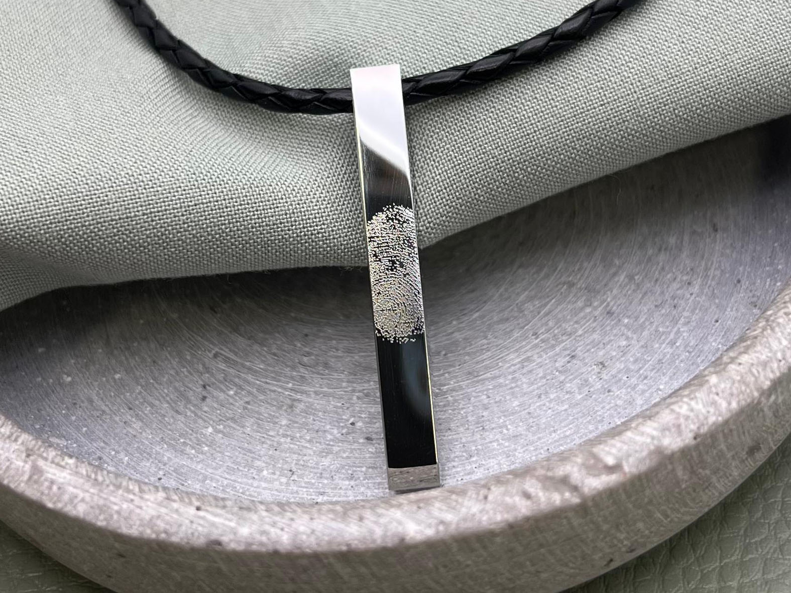 Kette Mann Finger, Fingerabdruck Gravur Stegverschluss, Herrenkette mit Stegverschluss, Anhänger mit Fingerabdruck Gravur