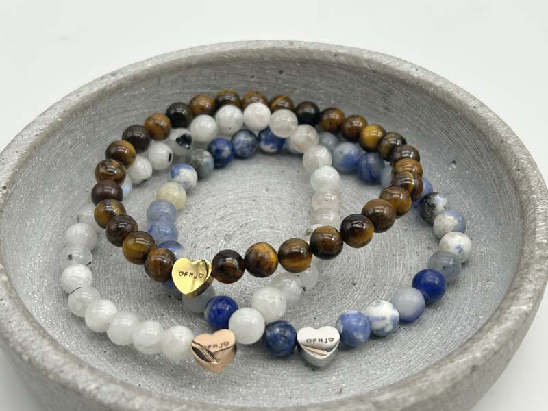 Perlenarmband Edelstein mit gravierbarer Herzperle