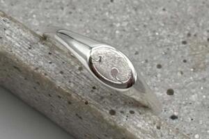 Silber Ring mit Hundenasen Gravur