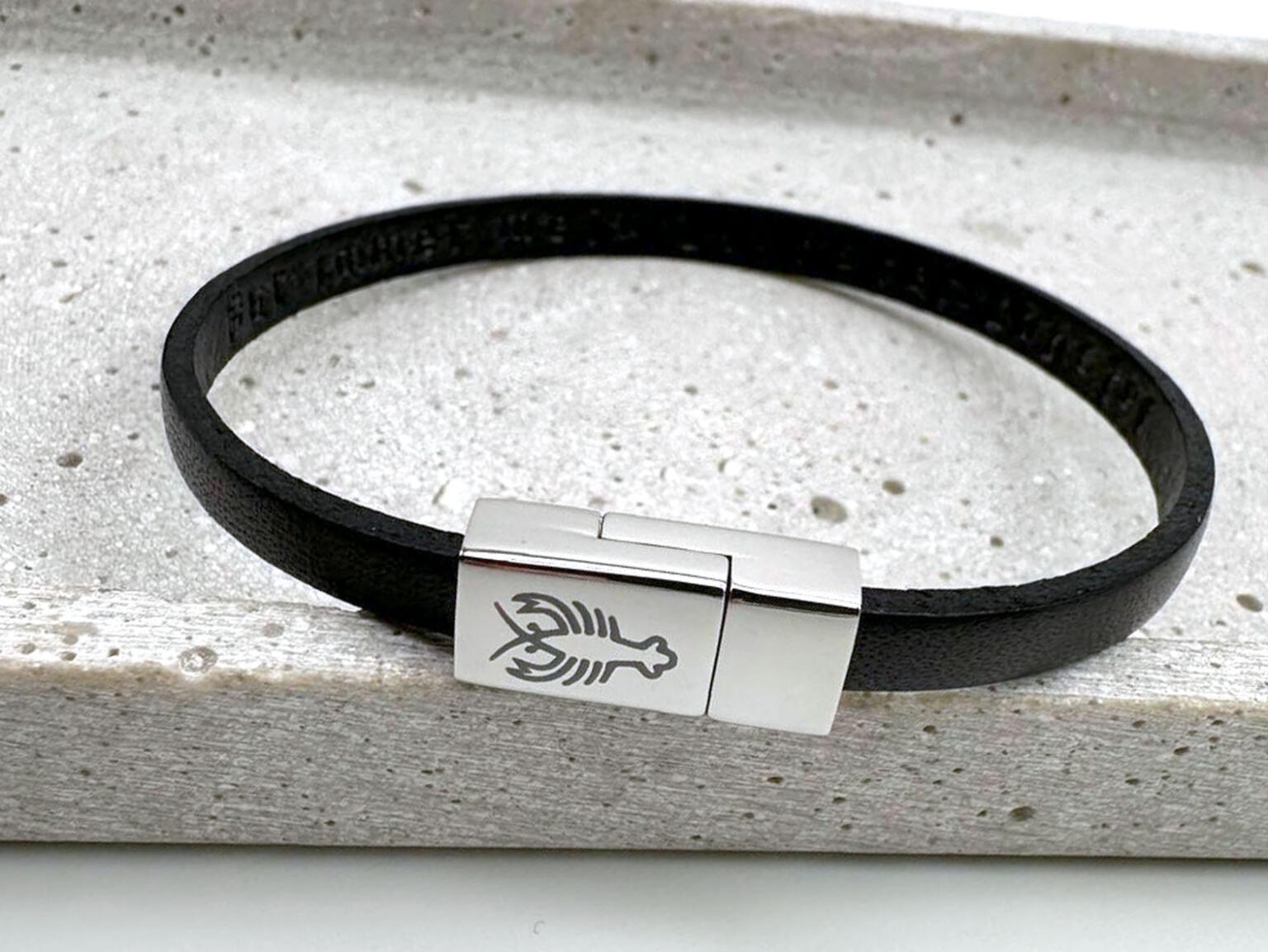 Partner Armband Buchstabe 2x Leder Armband Mit Gravur – Personalisierbare Partnerarmbänder In Herzbox, Perfekt Als Geschenk Partner Armband Valentinstag