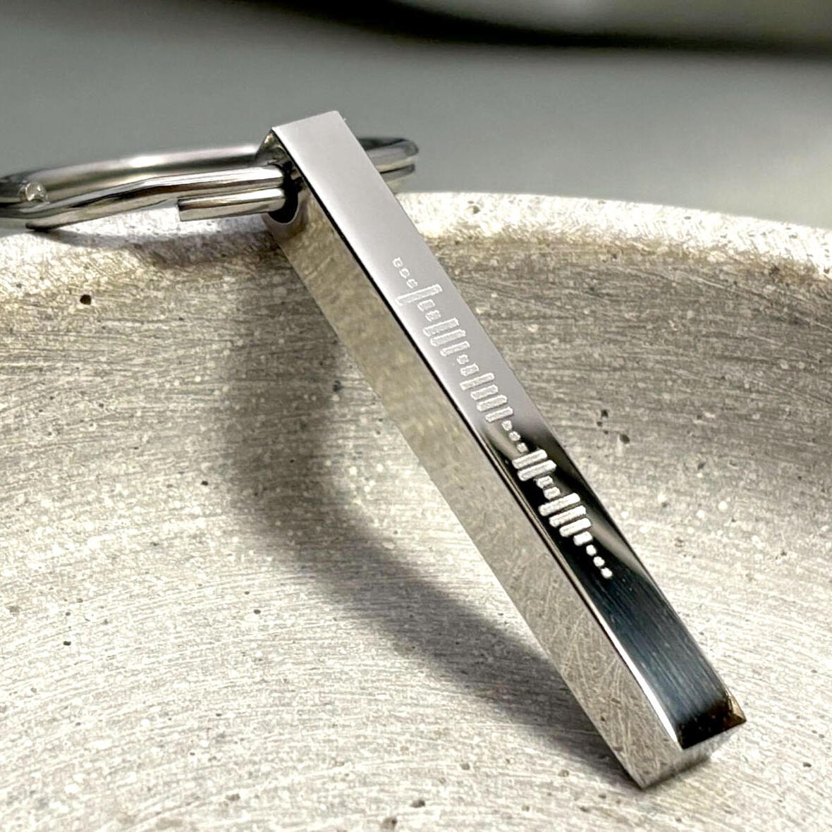 Schlüsselanhänger mit Sprachmemo, Gravur auf Schlüsselanhänger, Geschenk für Paare, Partner Geschenk