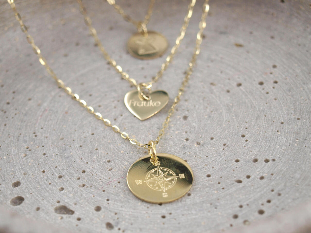 Schmuckversicherung - wie kann ich hochwertigen Schmuck versichern lassen, hausratversicherung