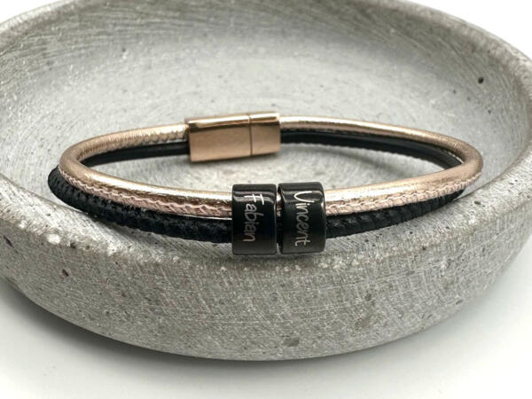 Armband aus Leder für Damen, Schiebeperle mit Gravur