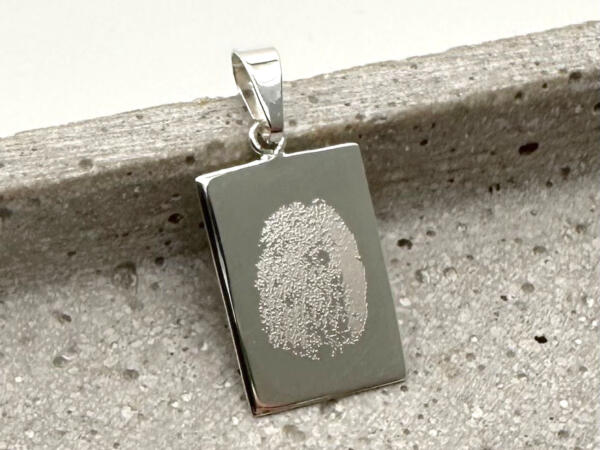 Eckiger Anhänger mit Gravur Option, Silber oder Gold – Bild 7