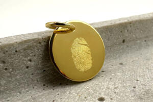 Gravurplättchen Fingerabdruck Gravur Anhänger Gold, Erinnerungsschmuck Gold