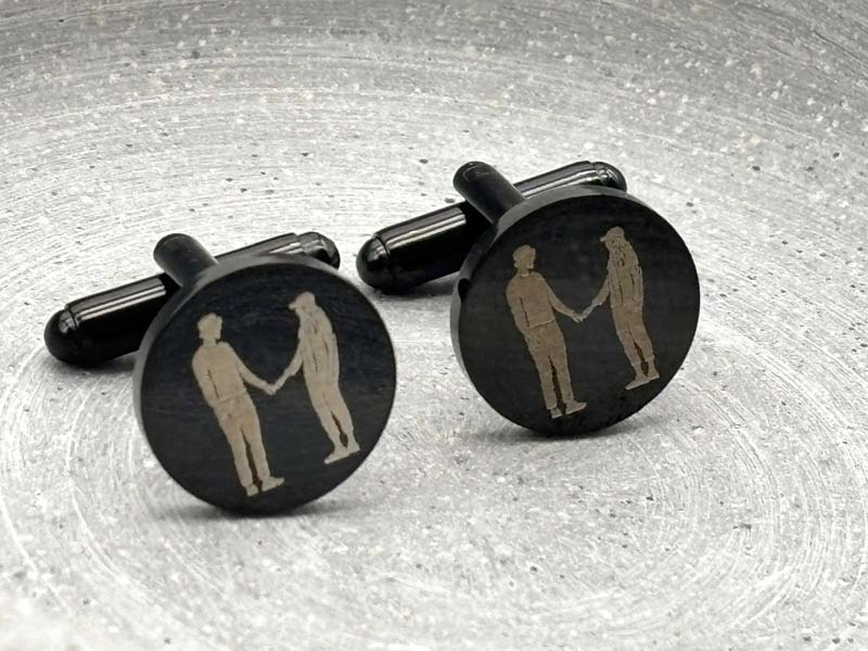 Manschettenknöpfe schwarz mit individueller Gravur, Mitarbeiter Geschenk