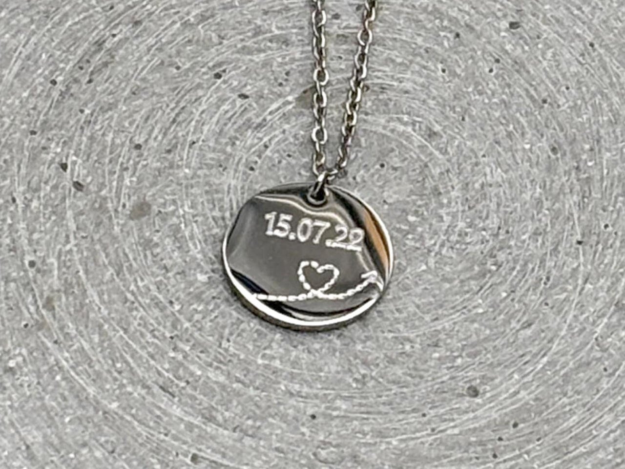 Kette Silber mit Gravur, Urlaubskette mit Reisedatum