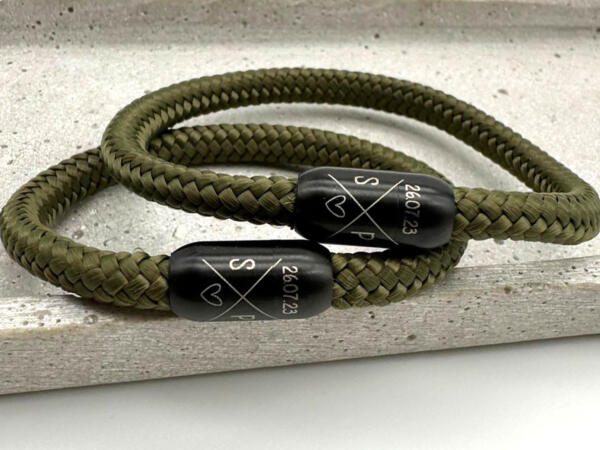 Partnerarmband Segeltau mit Kompassgravur