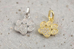 Pfotenanhänger aus hochwertigem Silber, Pfote Gold