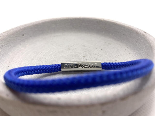 SOS-Armband mit Stegverschluss, Gravur-Option auf vier Seiten, Segeltau