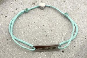 Einschulungsgeschenk Schmuck für Mädchen und Jungen als Geschenkidee