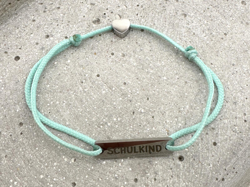 Einschulungsgeschenk Schmuck für Mädchen und Jungen als Geschenkidee