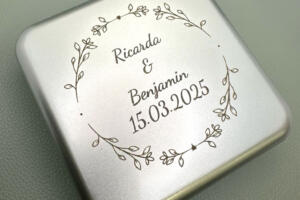 Große Dose für ein Geldgeschenk zur Hochzeit