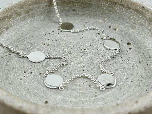 Namenskette Silber mit 5 Plättchen, Familienkette Silber viele Kinder