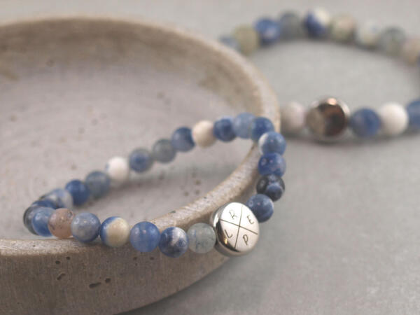Partnerarmband Edelstein mit Gravurperle, Namensarmband Familie, Set für Paare