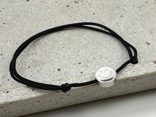 Segeltauarmband schmal mit Smiley Gravur