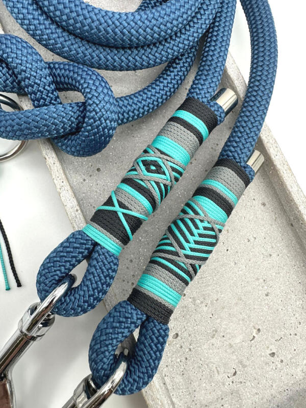 Cityleine handgefertigt mit individuellem Muster, Farbe Blau_