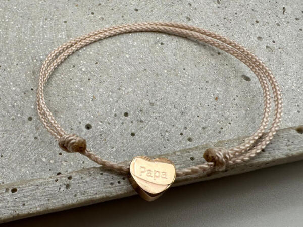 Herzperlenarmband mit Gravur Papa