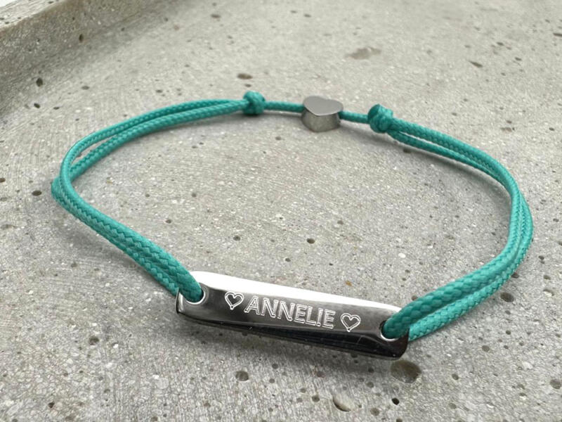 Kinderarmband mit kleinem Herz