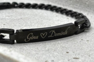 Panzerarmband schwarz mit Gravur, Geschenk für Paare