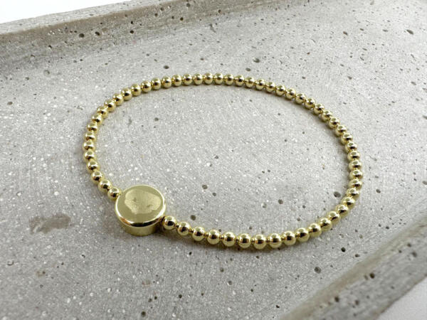 Perlenarmband Gold mit Hundenasengravur