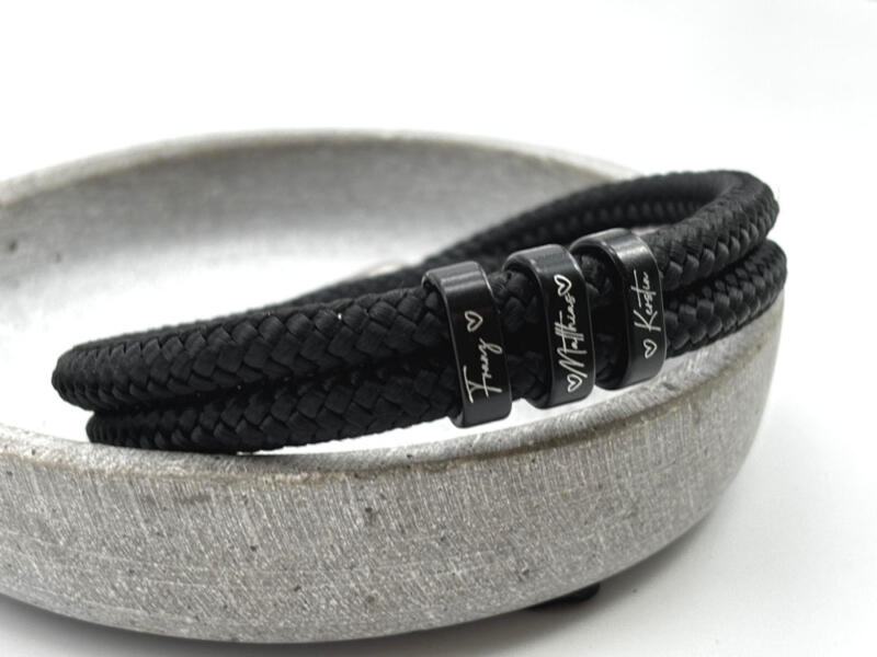 Segeltauarmband mit Schiebeperle mit Gravur, Schwarz
