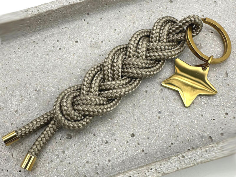 Schlüsselanhänger Set mit Stern Gold, Helltaupe