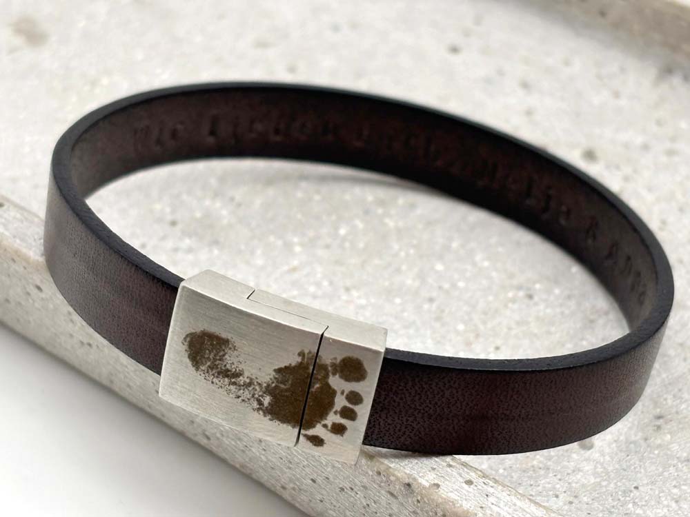 Lederarmband mit Fußabdruck Gravur, Geschenk für Papa