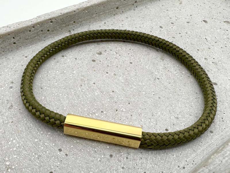 Armband aus Segeltau mit Stegverschluss, Moos